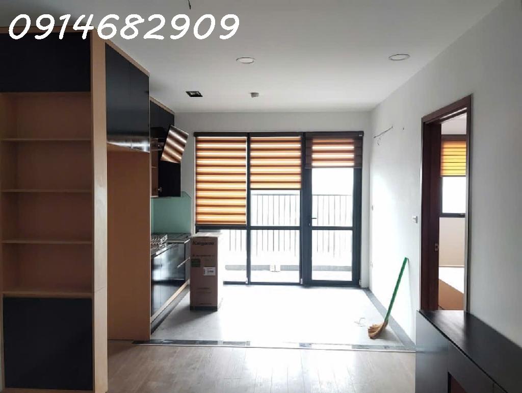 Bán căn hộ chung cư Trần Quý Kiên 53m2, 2 ngủ, view công viên, full nội thất, chỉ hơn 3 tỷ - Ảnh 1